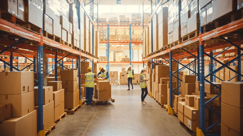 Top 5 Benefits of Warehousing for Fashion Brands